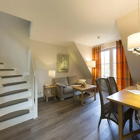 Maisonette Ferienwohnung, Dierhagen Apartamento *
