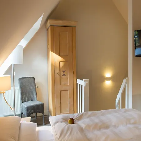 Maisonette Ferienwohnung, Dierhagen Apartamento